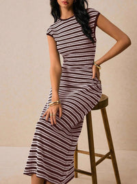 15987901-5e4c-492e-b16d-128196413da1-Max