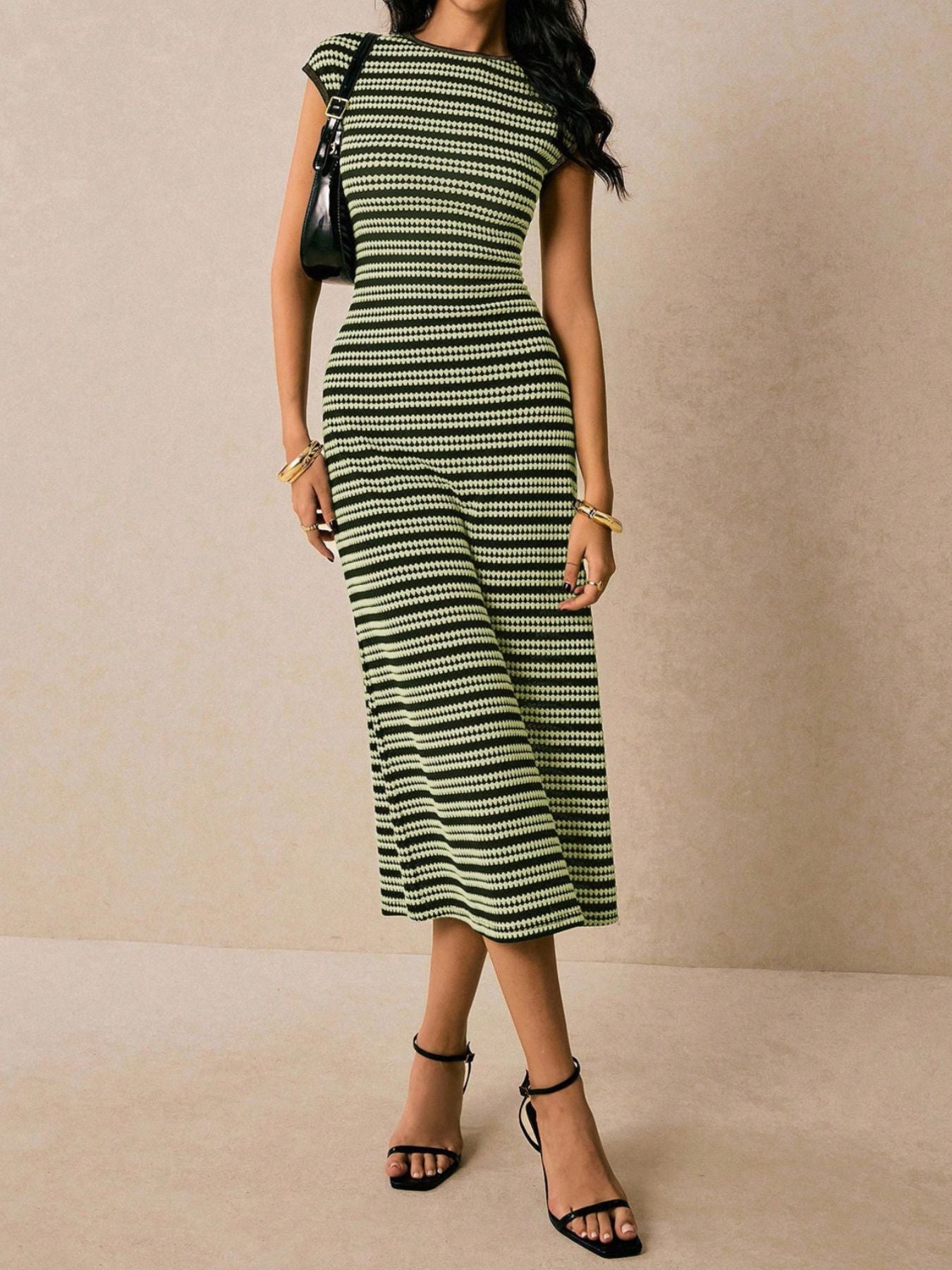 fb8e9704-d708-4ee4-9919-c81ccf0711d4-Max