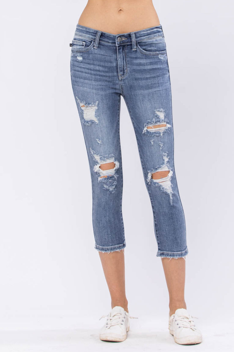 Judy Blue Wren Full Size Distressed Mid-Rise Denim Capri